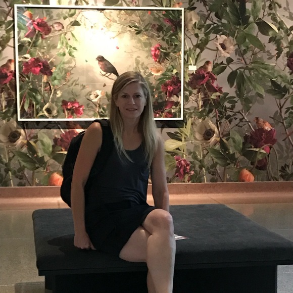 Welcome to my closet! Like me to receive updates! - Picture 8 of 8